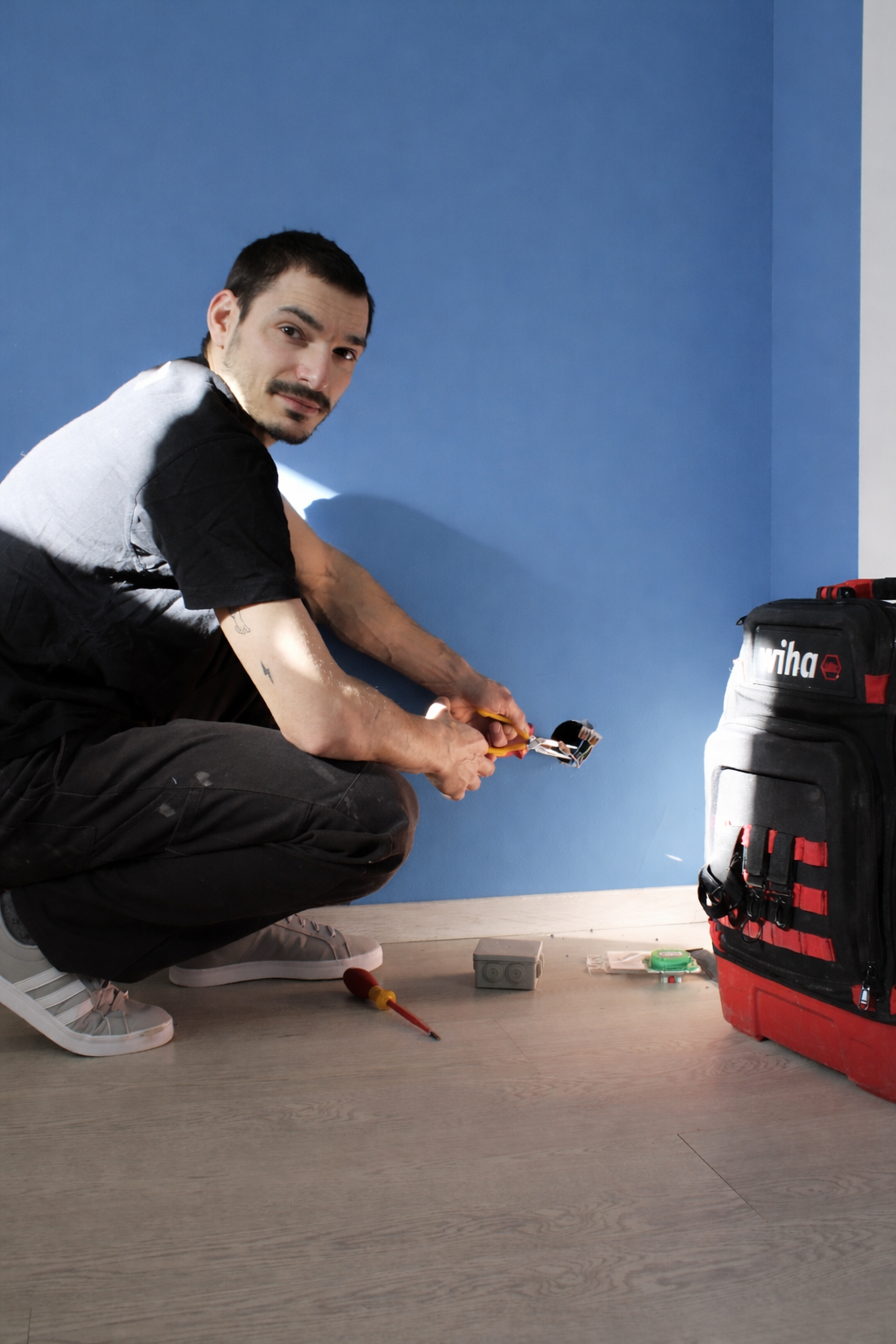 Tommy, électricien créateur de contenu